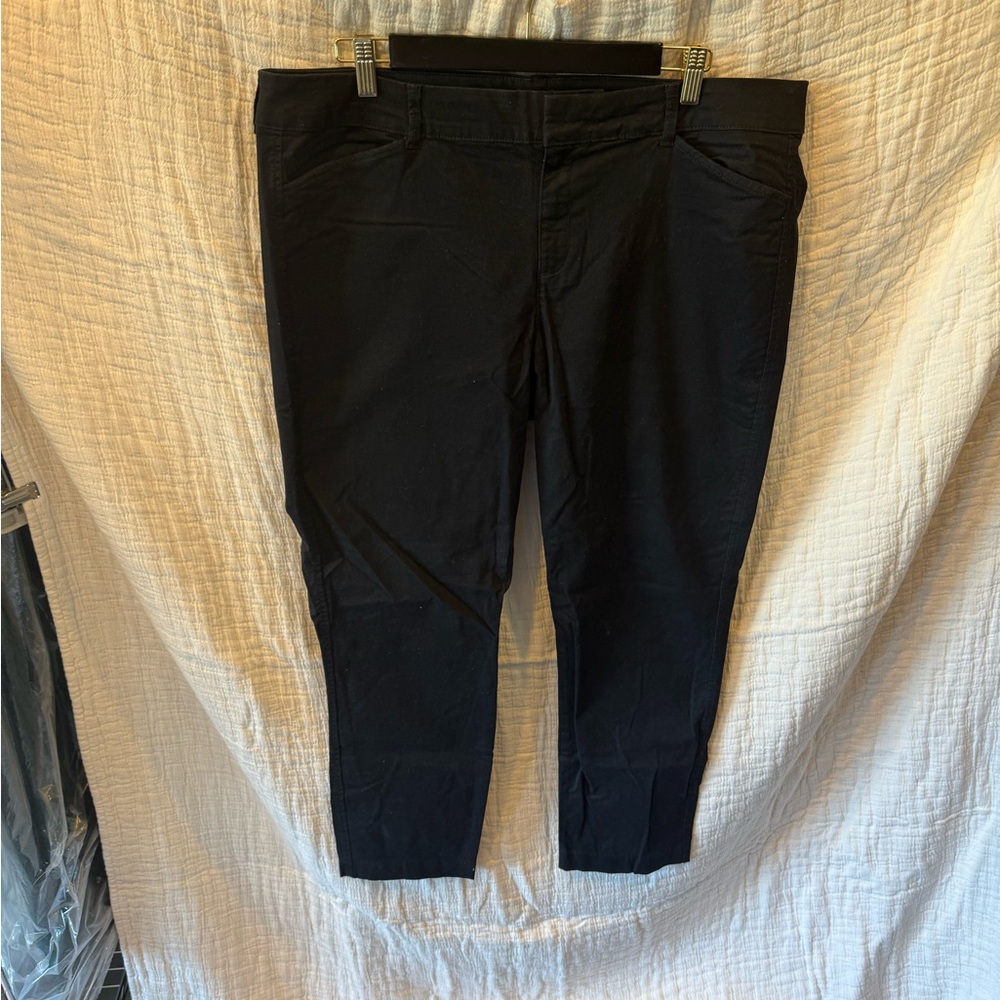 Old Navy Pixie Black Trousers